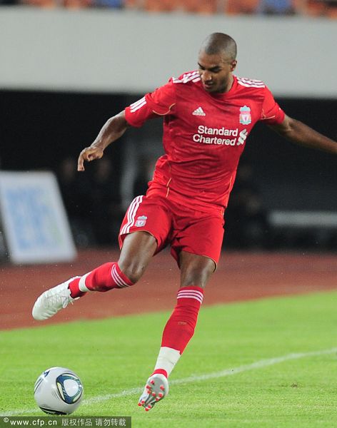 ayx-瓦伦西亚训练开放日；窗口期防线松动引欢呼；英超在即；控场能力受关注的简单介绍